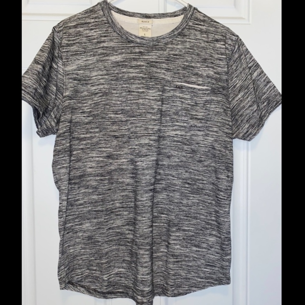 Abercrombie & Fitch T-shirt Large